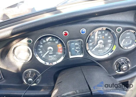 1976 Mg Mgb z USA, uszkodzony, nr VIN 000GHN5UG0398452G